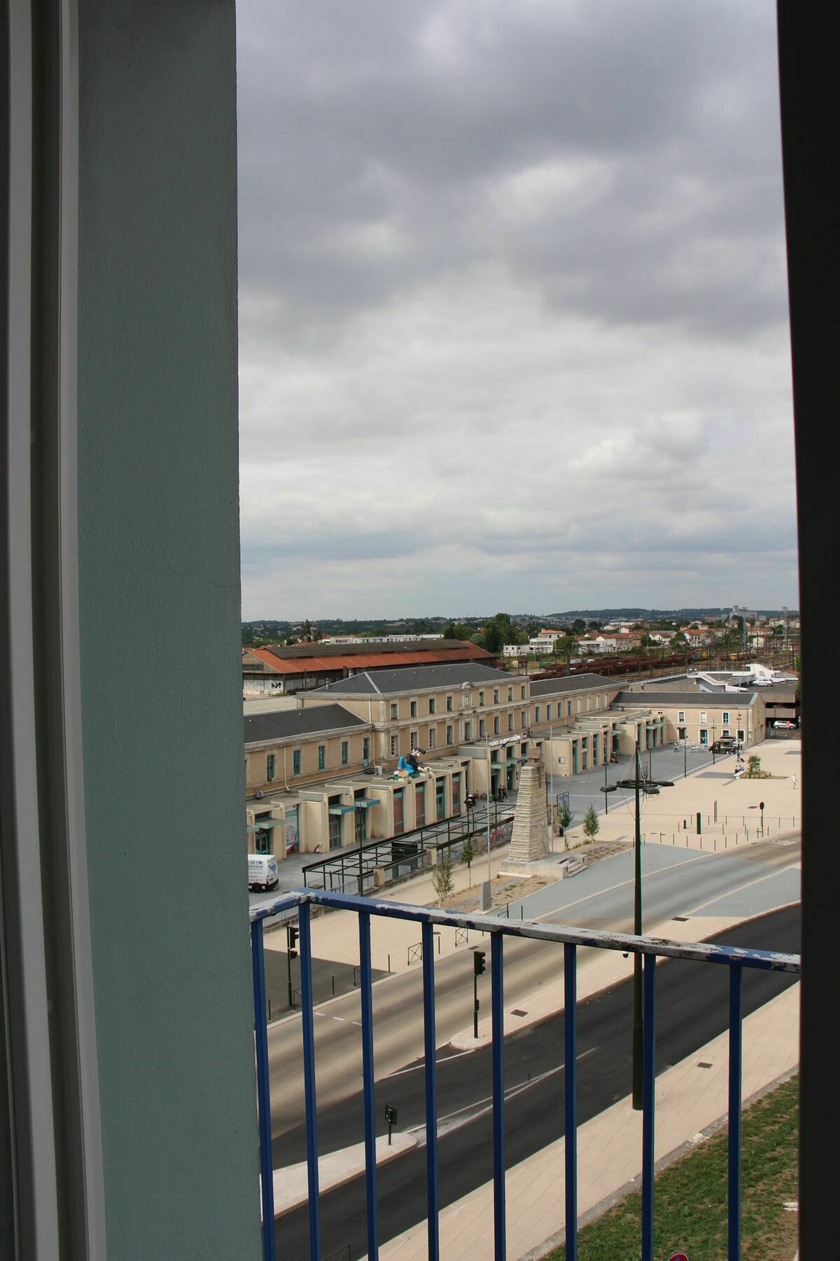 Hotel D'Orleans Angoulême Exteriör bild