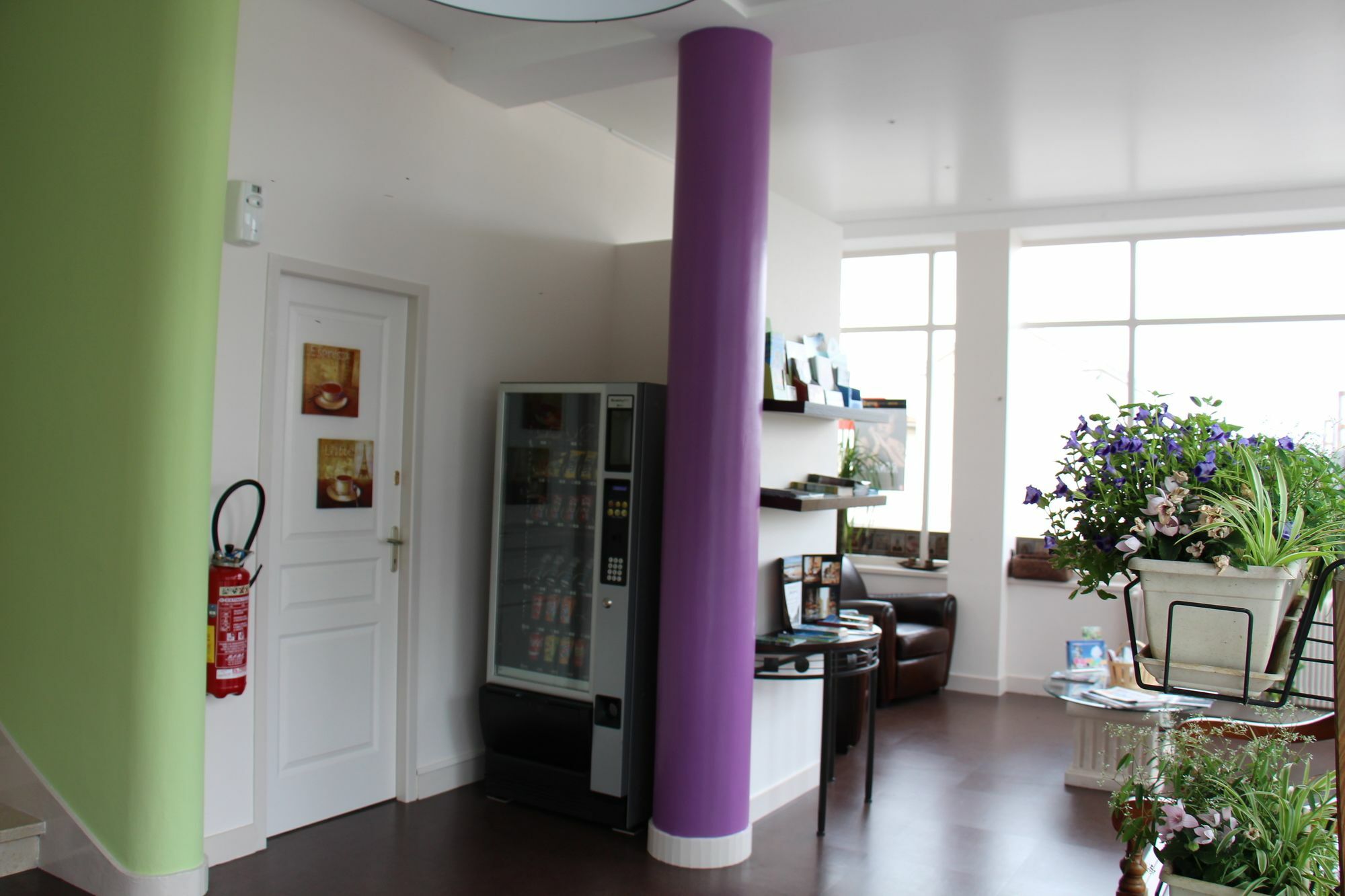 Hotel D'Orleans Angoulême Exteriör bild